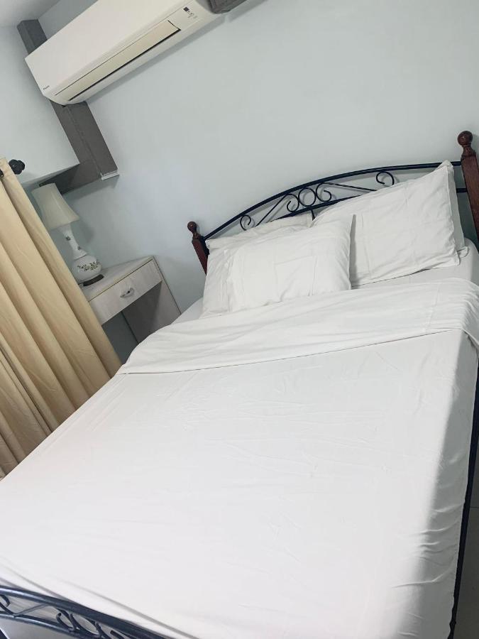 2 Bedroom Condo Unit With City And Mountain View Cebu Extérieur photo