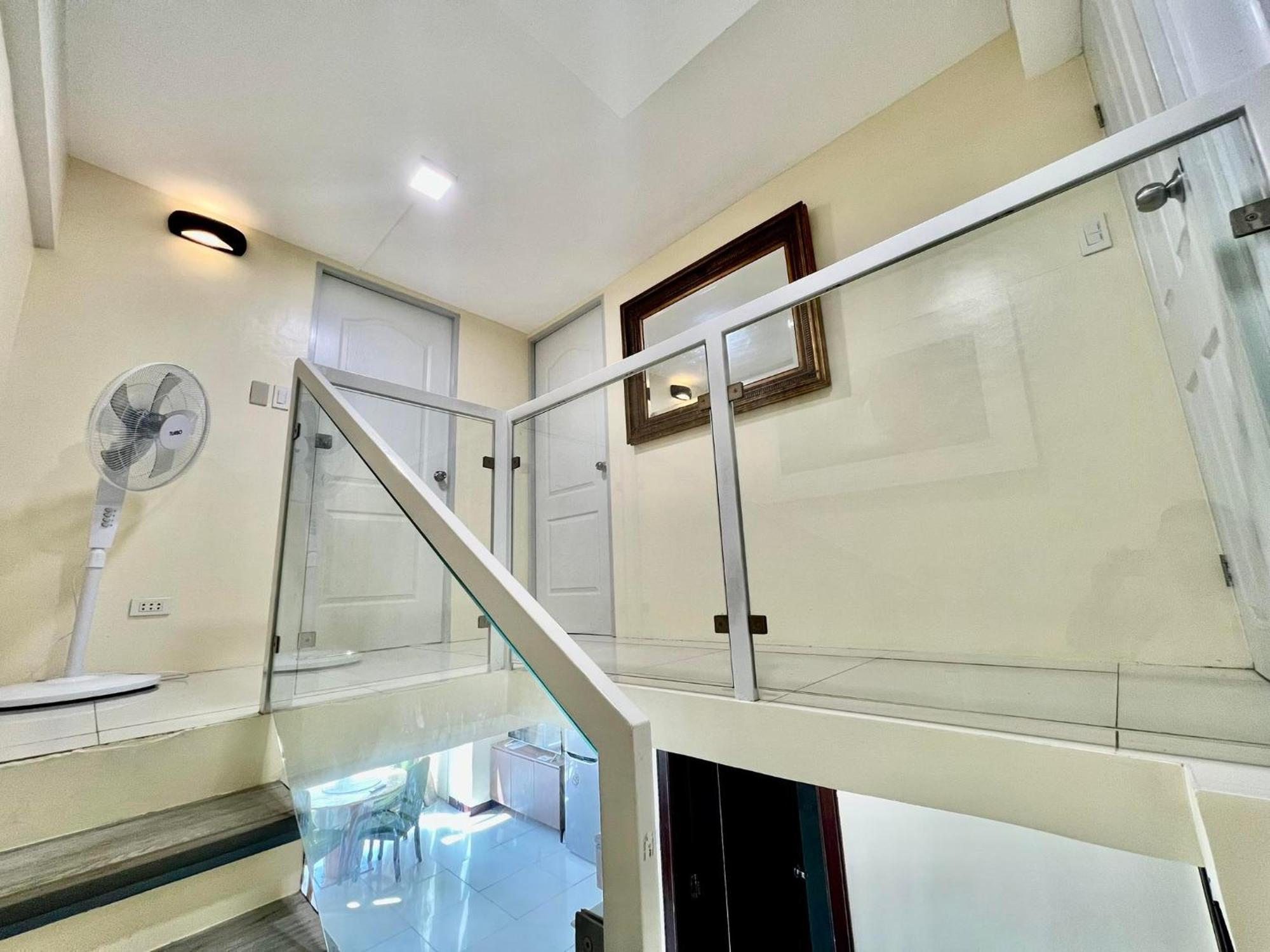 2 Bedroom Condo Unit With City And Mountain View Cebu Extérieur photo
